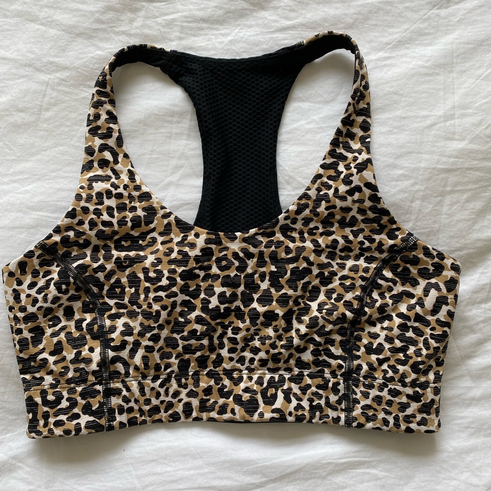 NWOT OUTDOOR VOICES DOING THINGS CHEETAH SPORTS BRA SZ S